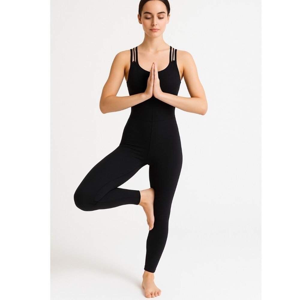 Love Soft Jumpsuit Womens Sz XS Black Yoga Athletic Move Stretch Poly Spandex